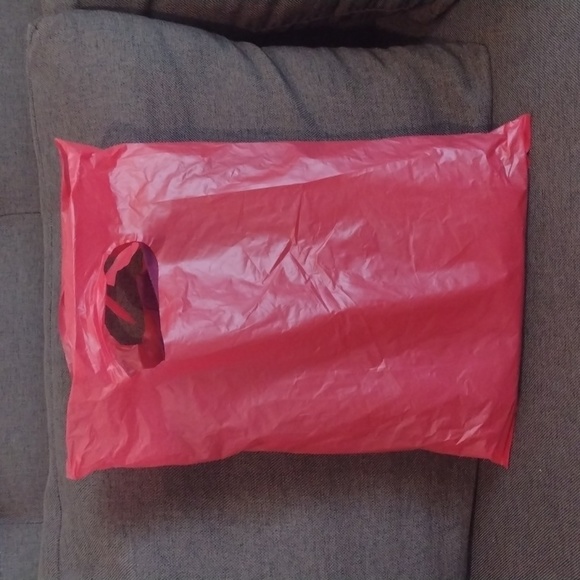 Queen Shirt With shorts bundle new - Picture 15 of 15